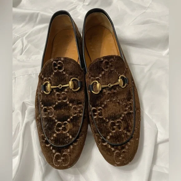 Gucci | Shoes | Gucci Suede Loafers Browngold Size 95 Men  display picture 3